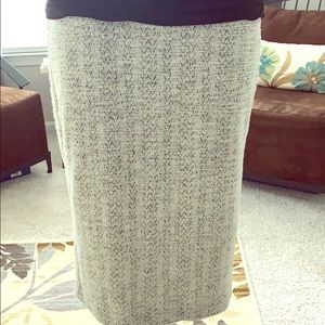 Long pencil skirt